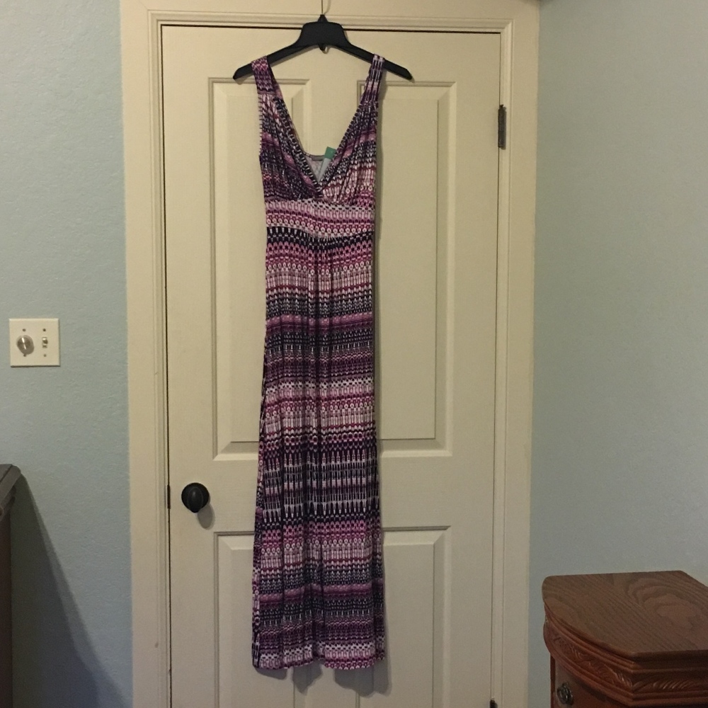 Loveappella Carlita Knit Maxi Dress. NWT.
